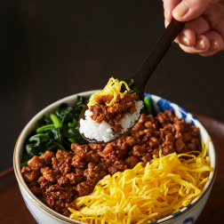 (단종)[모노쉐프] 매콤 돼지고기 소보로 500g