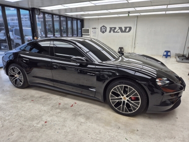 RAD 프리미엄  RX (수입 중형)