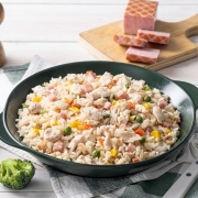 [무료배송] [회원특가] 흑닭 닭가슴살 햄야채 볶음밥 300g