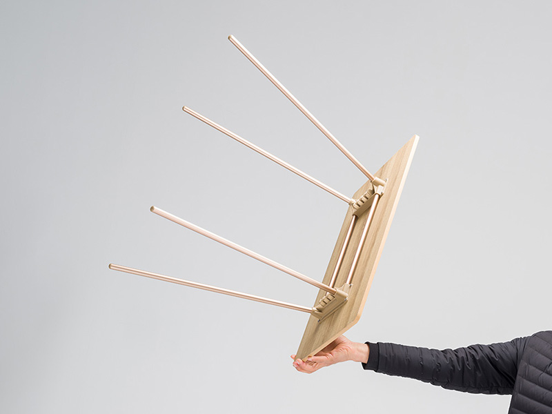 j_table(800px)_134838.jpg