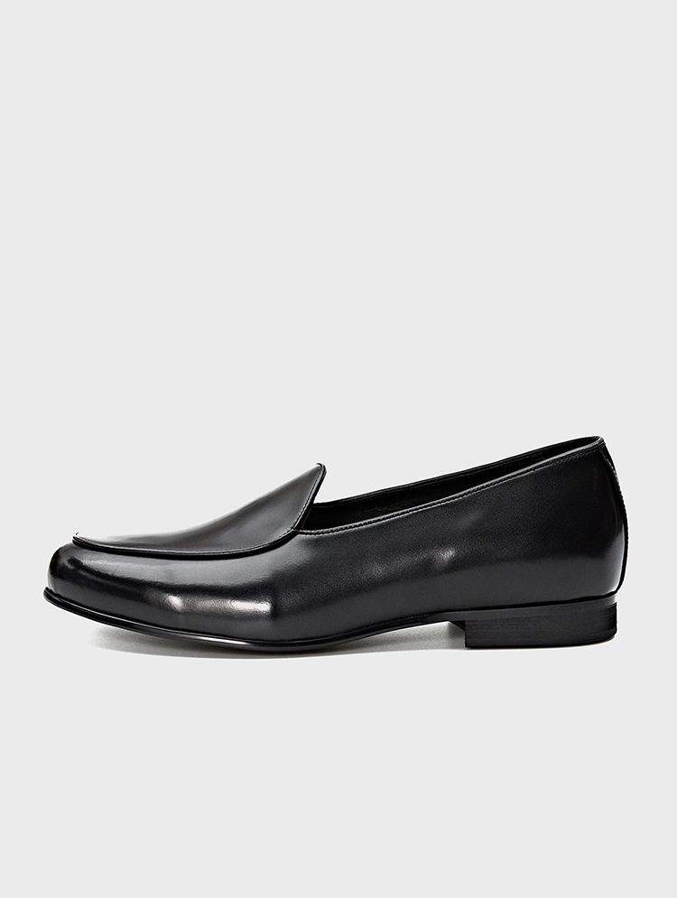 <B>PARIS BLACK</B>