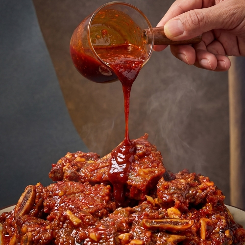 초이스 소고기를 사용한 매콤LA찜갈비 1kg