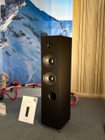 Stenheim Alumine Two. Five