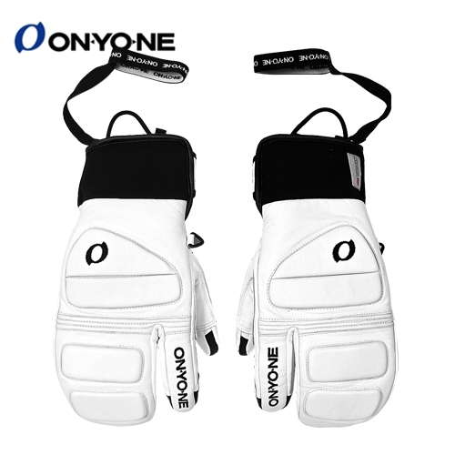 ONYONE 2526 THREE FINGER LEATHER GLOVE WHITE(100) 온요네 스키 삼지 장갑 ONA97002