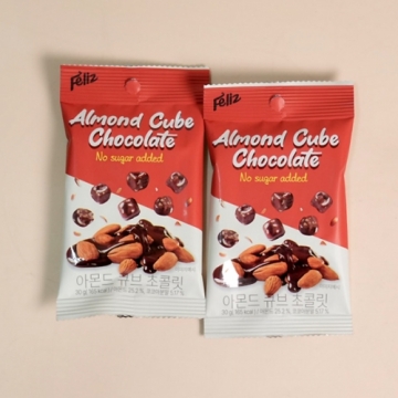 Sugar-Free Almond Cube Chocolate 30gx15