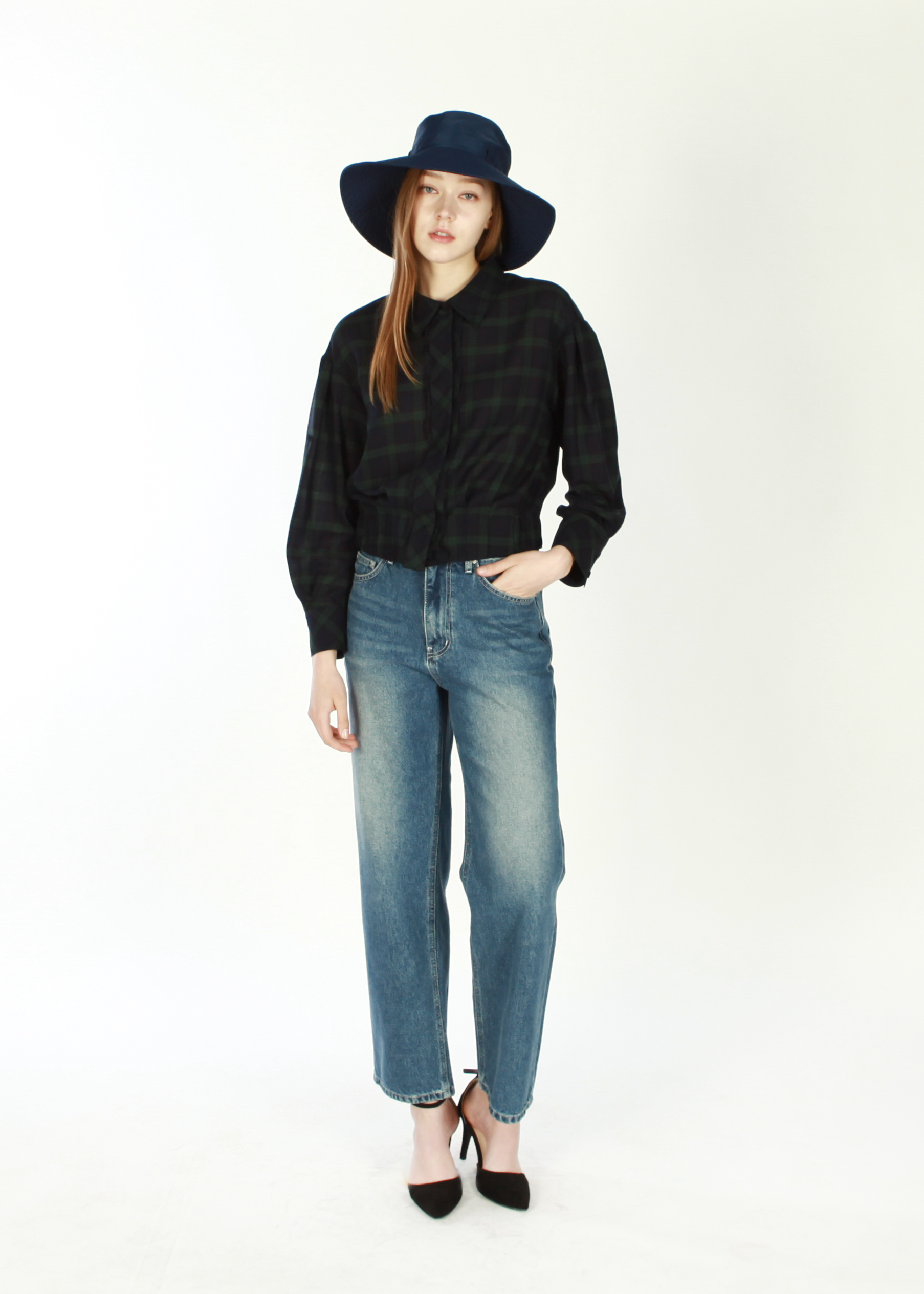 셔링 밑단밴딩 블라우스(I8M2BL03)