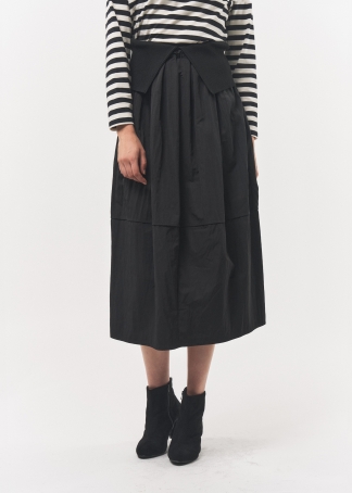 니트 배색 포인트 플레어 스커트(I8W3SK70)