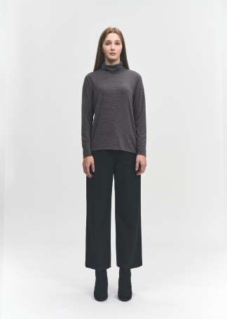 스트라이프 터틀넥(I8W3BL80)