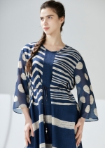 에디셔널 패턴 하프슬리브 원피스(I9M2OP03)