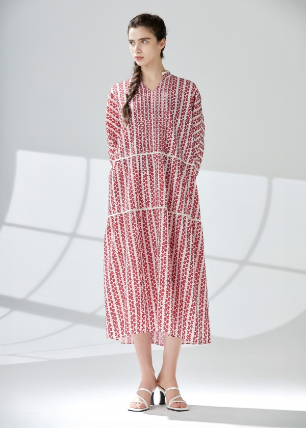 플라워 스트라이프 시어서커 하프슬리브 원피스(I9M2OP04)