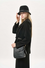 등판프린트 배색 밀파 자켓(I9W2JK22)