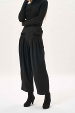 셔링 밴딩 루즈 팬츠(I9W4PT08)