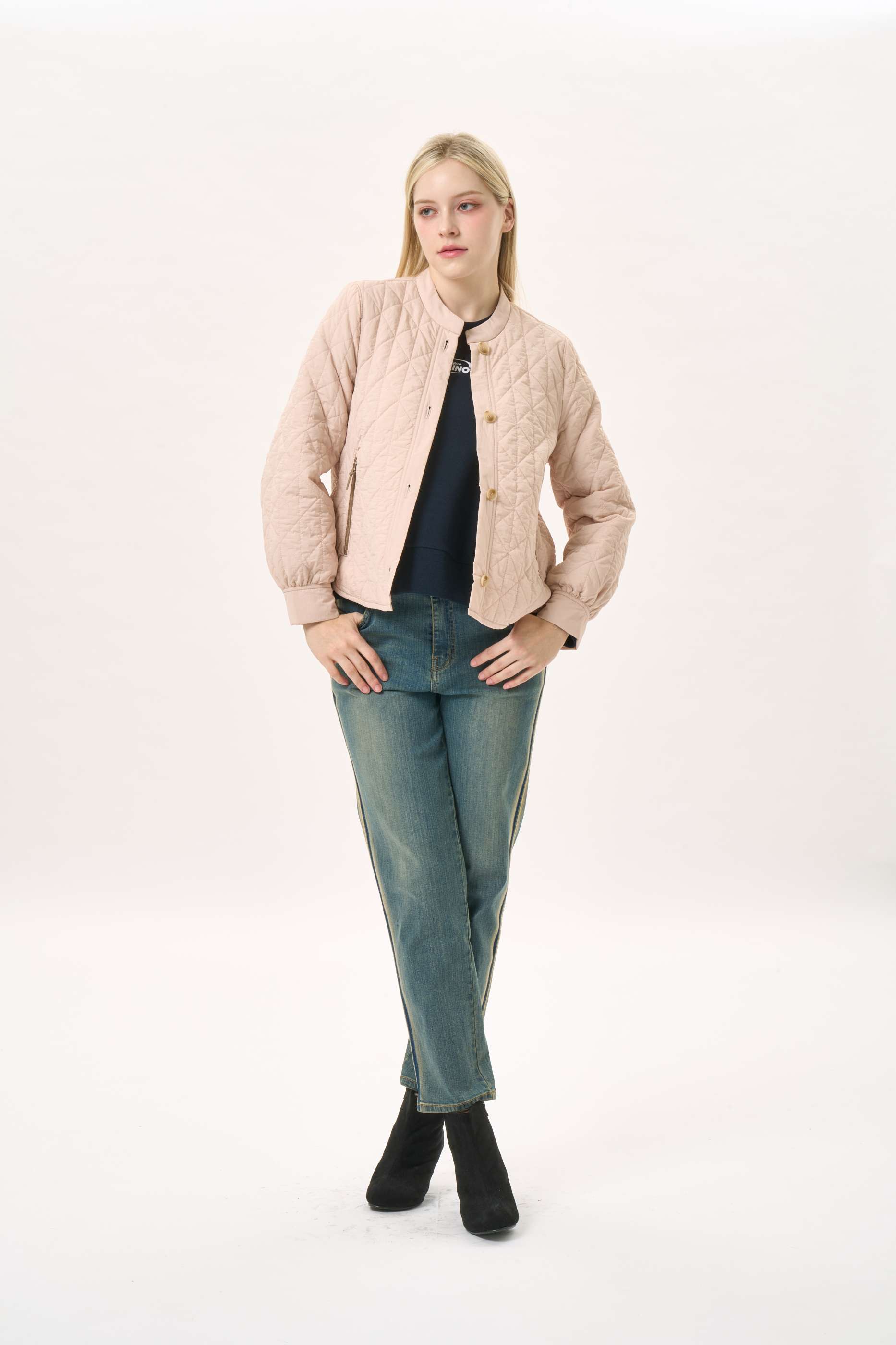 경량 퀼트 하프 자켓(I9W4JK05)