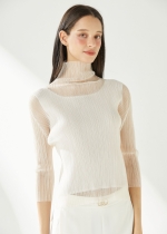 시어 플리츠 하이넥 블라우스 (IAM3BL78)