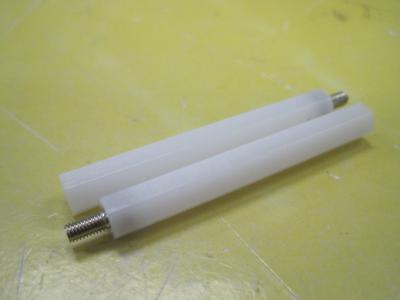 플라스틱 PCB지지대 3x6x50