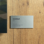 메탈릭 작품캡션