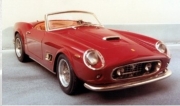 [사전 예약] R24/1B 1/24 Ferrari 250 GT SWB California phares car&eacute;n&eacute;s