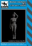 [사전 예약] F35253 1/35 Woman mechanic N&deg;1
