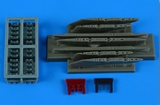 [사전 예약] 4916 1/48 F-5E Tiger II pylons & missile launchers AFV CLUB