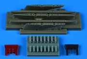 [사전 예약] 4919 1/48 RF-5E Tiger II pylons & missile launchers AFV CLUB