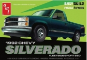 [사전 예약] AMT01408 1/25 CHEVROLET SILVERADO SHORTBED FLEETSIDE PICKUP EASY BUILD