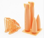 [사전 예약] Fa72116 1/72 F-16 600Gal Drop Tank w Pylon（2 sets）