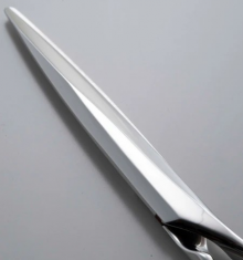 ★신제품★SLIIK 슬릭코스모스 811(5.75") 812(6.25") 기술의 혁명, 예술적 디자인의 혁명 메인가위 블런트가위