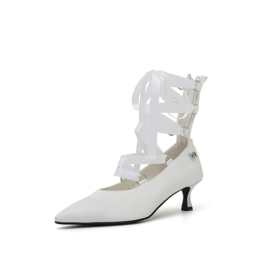 새틴 리본 레이스업 부츠힐(화이트)