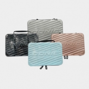 도닉폴리카보네이트케이스