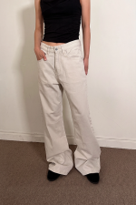로우라이즈 세미부츠컷 루즈핏 코튼 팬츠