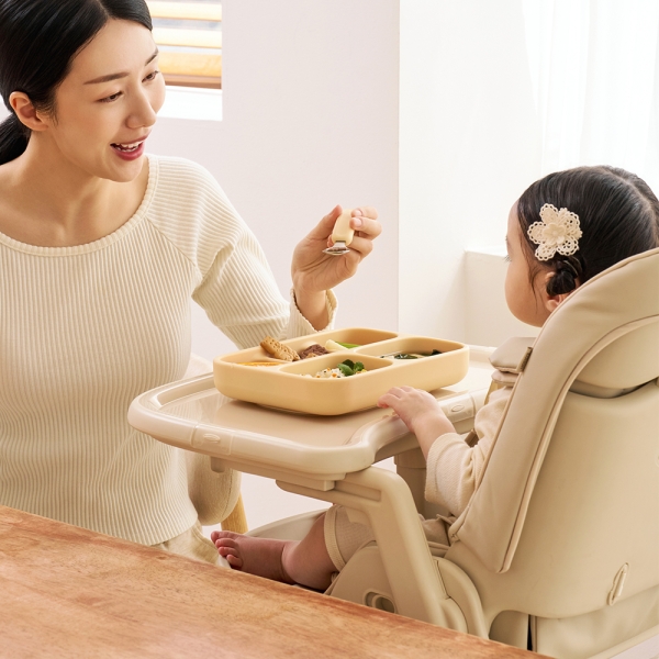 에디슨 베이비 하이체어 스핀 360 유아 아기 식탁의자 이유식의자