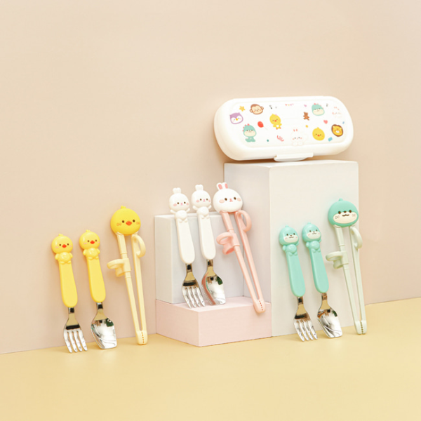 에디슨 프렌즈 아이맞춤 4종 세트 젓가락 스텐 스푼포크 오른손 교정젓가락 케이스 세트