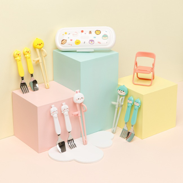 에디슨 프렌즈 아이맞춤 4종 세트 젓가락 스텐 스푼포크 오른손 교정젓가락 케이스 세트