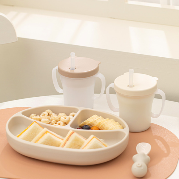 에디슨 베이비 흘림방지 빨대컵 유아식기 초기이유식준비물 어린이집물통 아기빨대컵