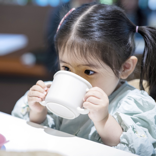 에디슨 프리미엄 실리콘 트레이닝 컵 양손컵 유아 아기 물컵