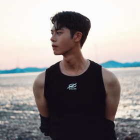 모델 황민근.png