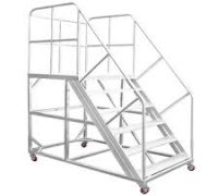 계단형 안전사다리