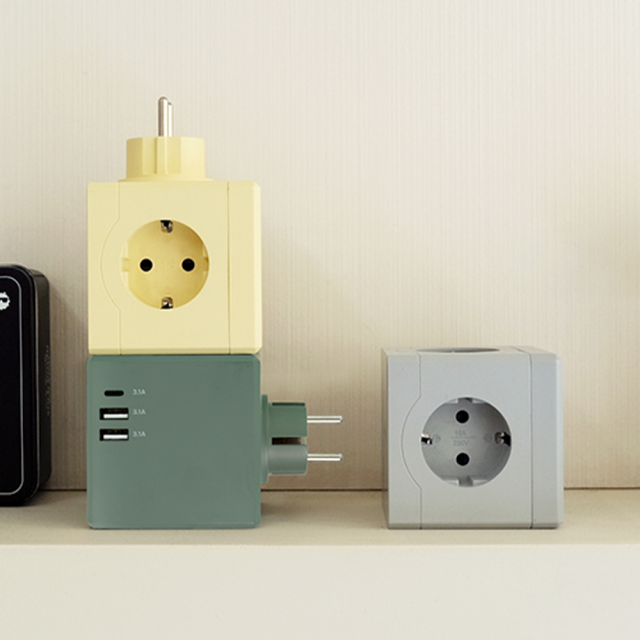 MT01 플러그형 큐브 멀티탭 4000W 고용량 (3구/C타입포트/USB포트)