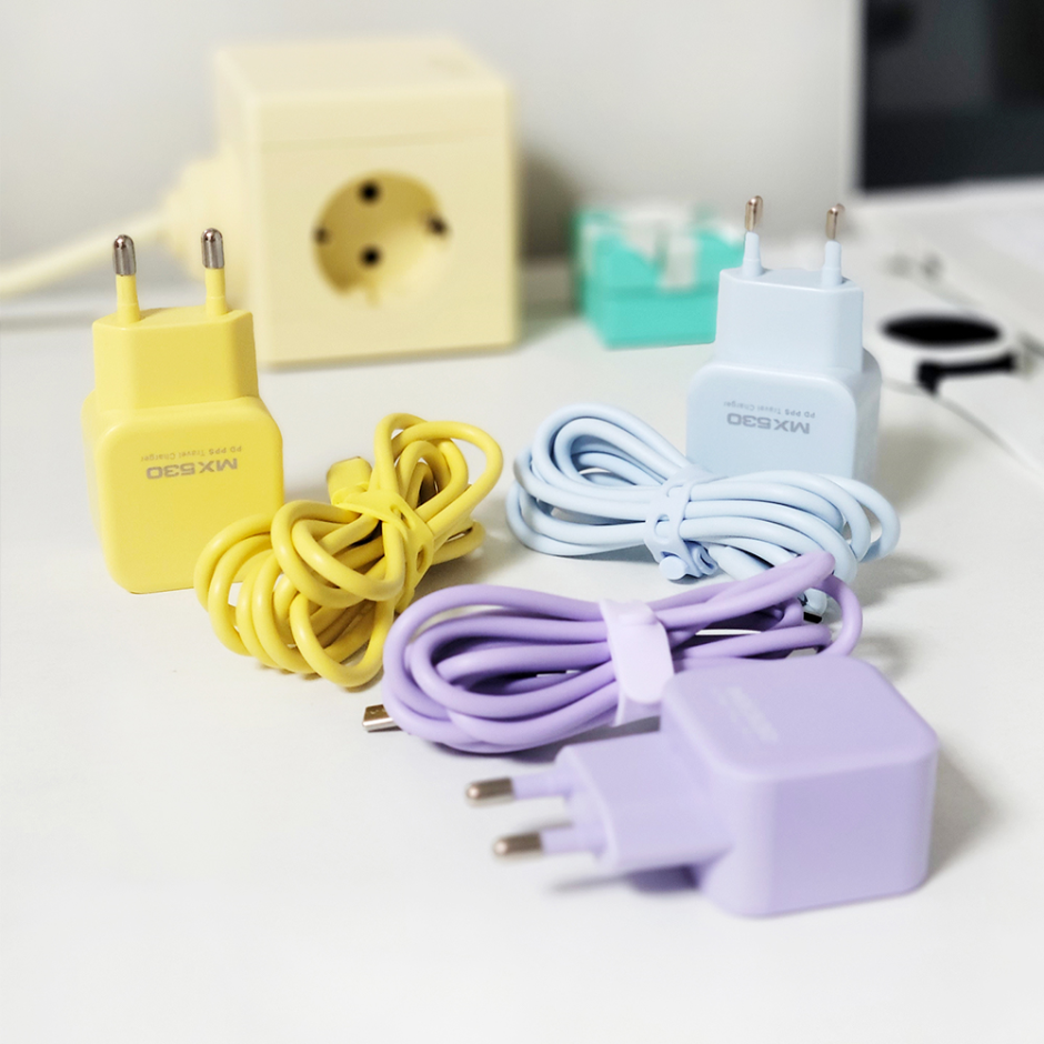 MX530 PD PPS 25W 2포트 파스텔 초고속 충전기 (C to C 케이블 포함)