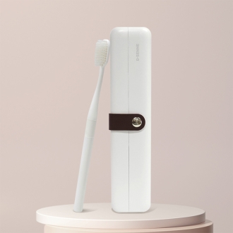 [디센느] 99.9% 순환 살균기능 휴대용 UVC 자동 칫솔살균기