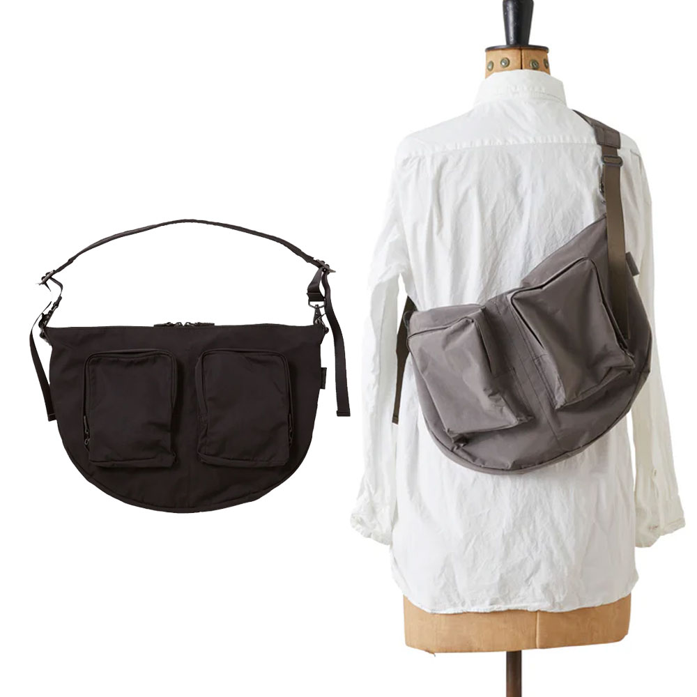 AMIAKALVA 아미아칼바 바디백 크로스백 메신저백