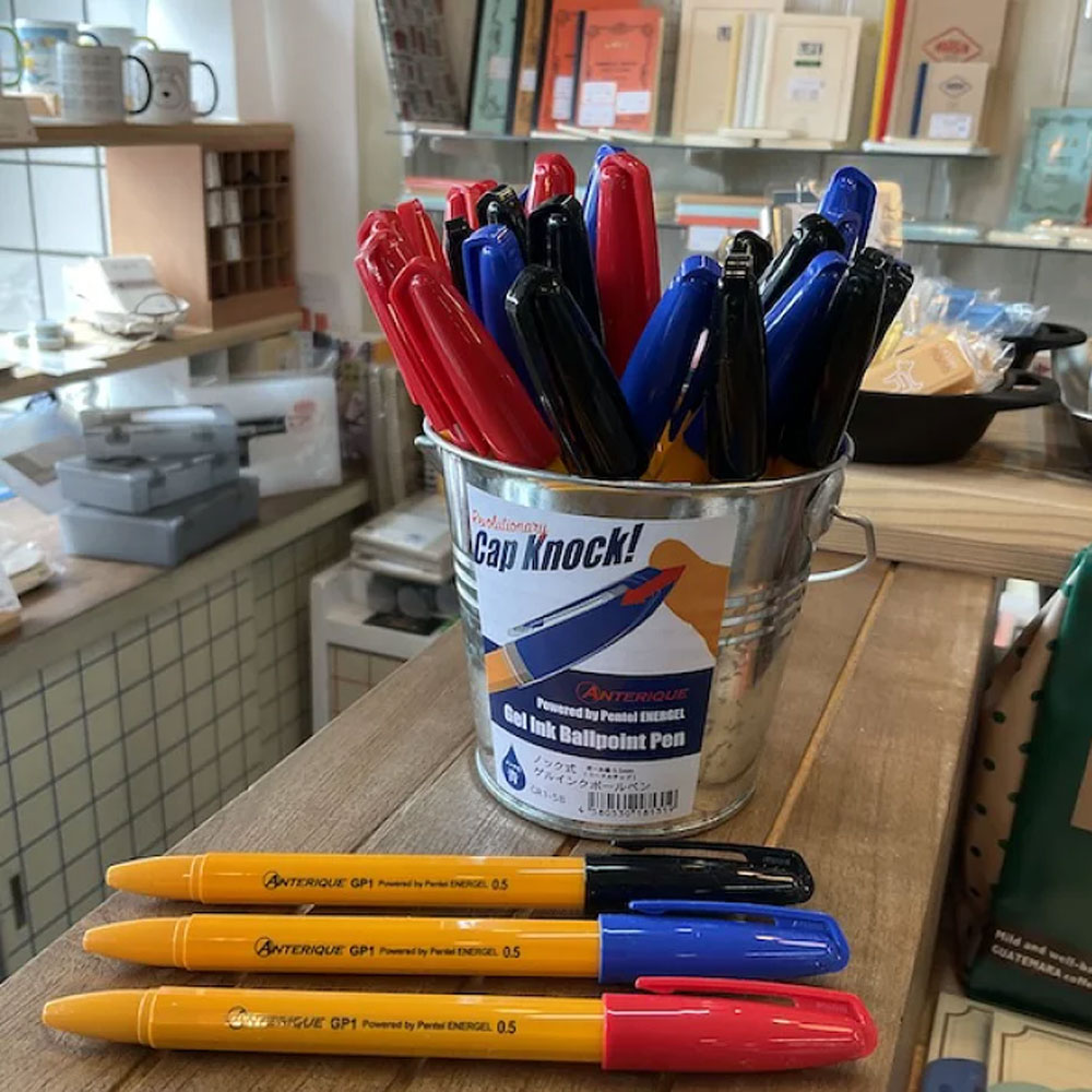 일본 ANTERIQUE 안테리크 젤펜 캡노크식 젤잉크펜 0.5mm