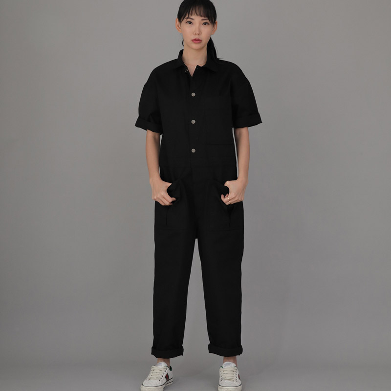 오버라운드 테이퍼드 카고 반팔 점프슈트 OT-502CS 블랙 B버튼