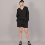 오버핏 소프트 V넥 긴팔티셔츠 CVL-8A20 블랙