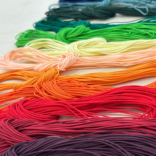 세세사 3YD 전통 인견사 창작스튜디오놀자 매듭실 매듭끈 매듭팔찌 행운팔찌 소원팔찌 매듭공예 전통공예 끈목 체험 교구