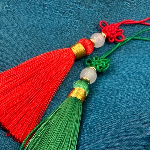 미니국화매듭노리개 전통 매듭 전통매듭 노리개 태슬 명절선물포장 예단함포장 애교예단함 전통매듭공예 한복노리개 미니국화매듭노리개 전통 매듭 전통매듭 노리개 태슬 명절선물포장 예단함포장 애교예단함 전통매듭공예 한복노리개