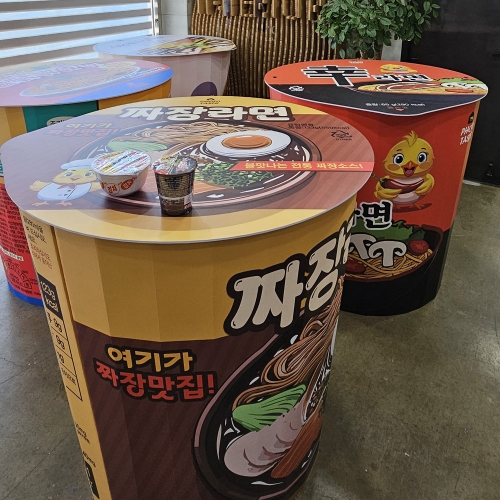 허니콤보드 컵라면 테이블 취식대