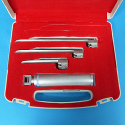 LARNGOSCOPER(3 strait set)-후두경