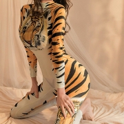 타이거 바디수트