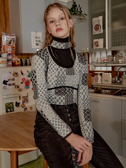 Patchwork halterneck Top (Black)